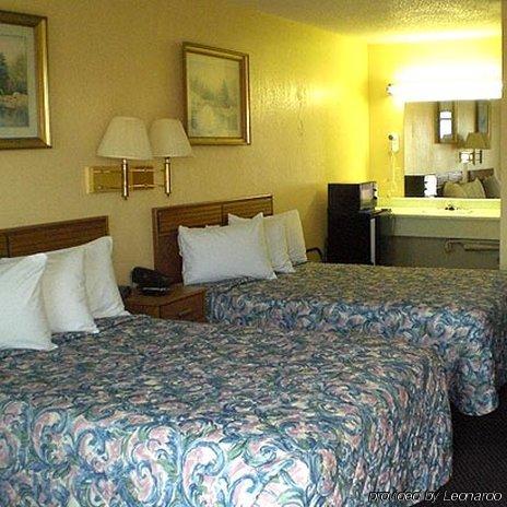 Super 7 Inn-Siloam Springs Ruang foto